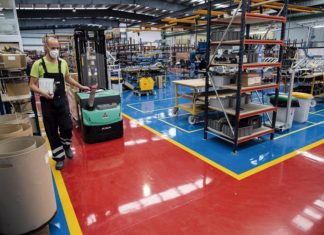 Ventajas de implementar los robots intralogísticos