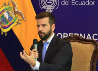 Ministro de Economía establece un cronograma para el pago de los GADs