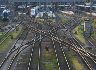 Argentina y China avanzan en modernización de su red ferroviaria