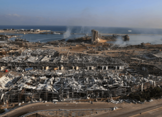 Acusación de homicidio a ex primer ministro libanés tras explosión en Puerto de Beirut