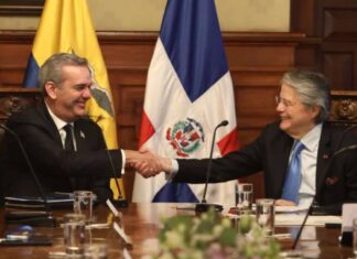 Ecuador y República Dominicana evalúan posible acuerdo comercial