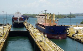 Bloqueo de Ormuz redefine el comercio marítimo y beneficia a Panamá