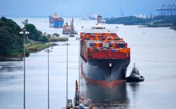 Crisis en Ormuz dispara tráfico por el Canal de Panamá y lo acerca a su máxima capacidad