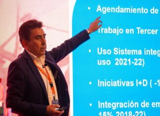 Fernando Gajardo, gerente general de Puerto San Antonio: «Puerto Chancay es un proyecto de un millón de TEUs, mientras que San Antonio son 6 millones de TEUs adicionales»