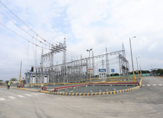 Empresas de Ecuador afectadas por racionamientos eléctricos