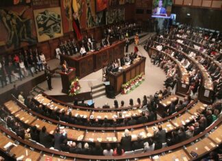 Ecuador: Presupuesto del Gobierno entrará en vigor sin cambios