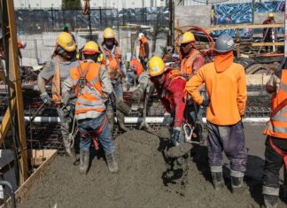 Ecuador: Efectos económicos si se implementa una reducción de jornada laboral