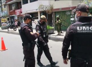 Ecuatorianos viven en una permanente «tensa calma»