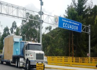 Ecuador: Libre movilidad para sectores productivos durante estado de excepción