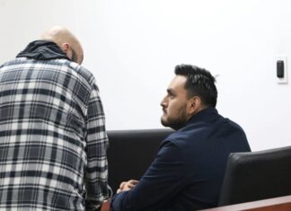 Detienen a hijo de la vicepresidenta de Ecuador por presunto tráfico de influencias