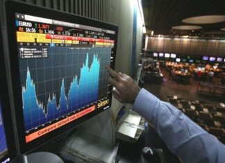 ¿Respiro? Riesgo país de Ecuador se situó por debajo de los 1.500 puntos