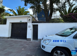 Ecuador reitera su disposición a dialogar con México