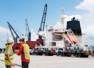 Perfiles especializados en logística y transporte marítimo