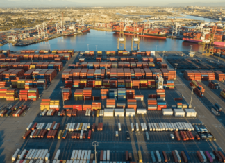 Tráfico mundial de contenedores se mantuvo estable en mayo