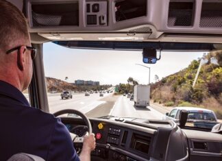 Cámaras en transporte terrestre: Tecnología, seguridad y eficiencia