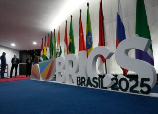 Advertencia de Trump: 10% adicional de aranceles a quien se alinee con políticas del BRICS