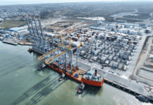DP World Posorja incorpora las grúas pórtico de mayor alcance en Ecuador