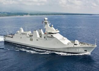 El barco más avanzado de América Latina ya tiene bandera