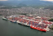 Puerto líder en América Latina bate marcas de movimiento de carga y prepara megainversión