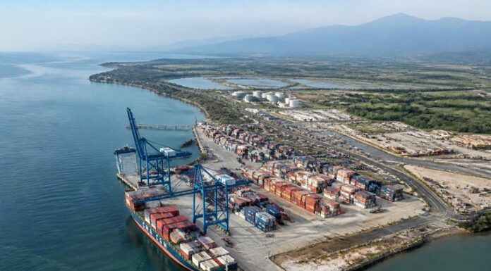 Nearshoring y Logística en Colombia: Puerto Antioquia y el Futuro del Comercio